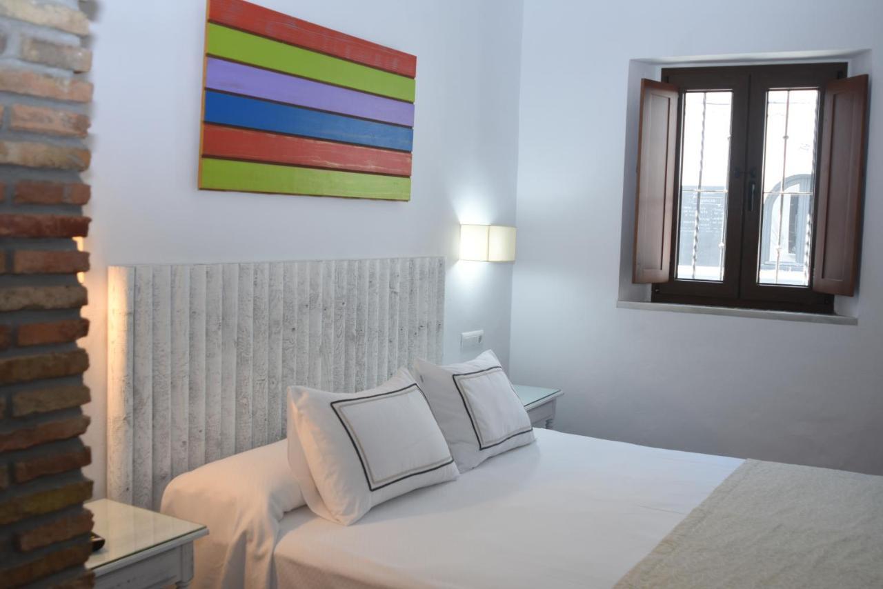 Hostal Dona Lola Marina Zahara de los Atunes Eksteriør billede